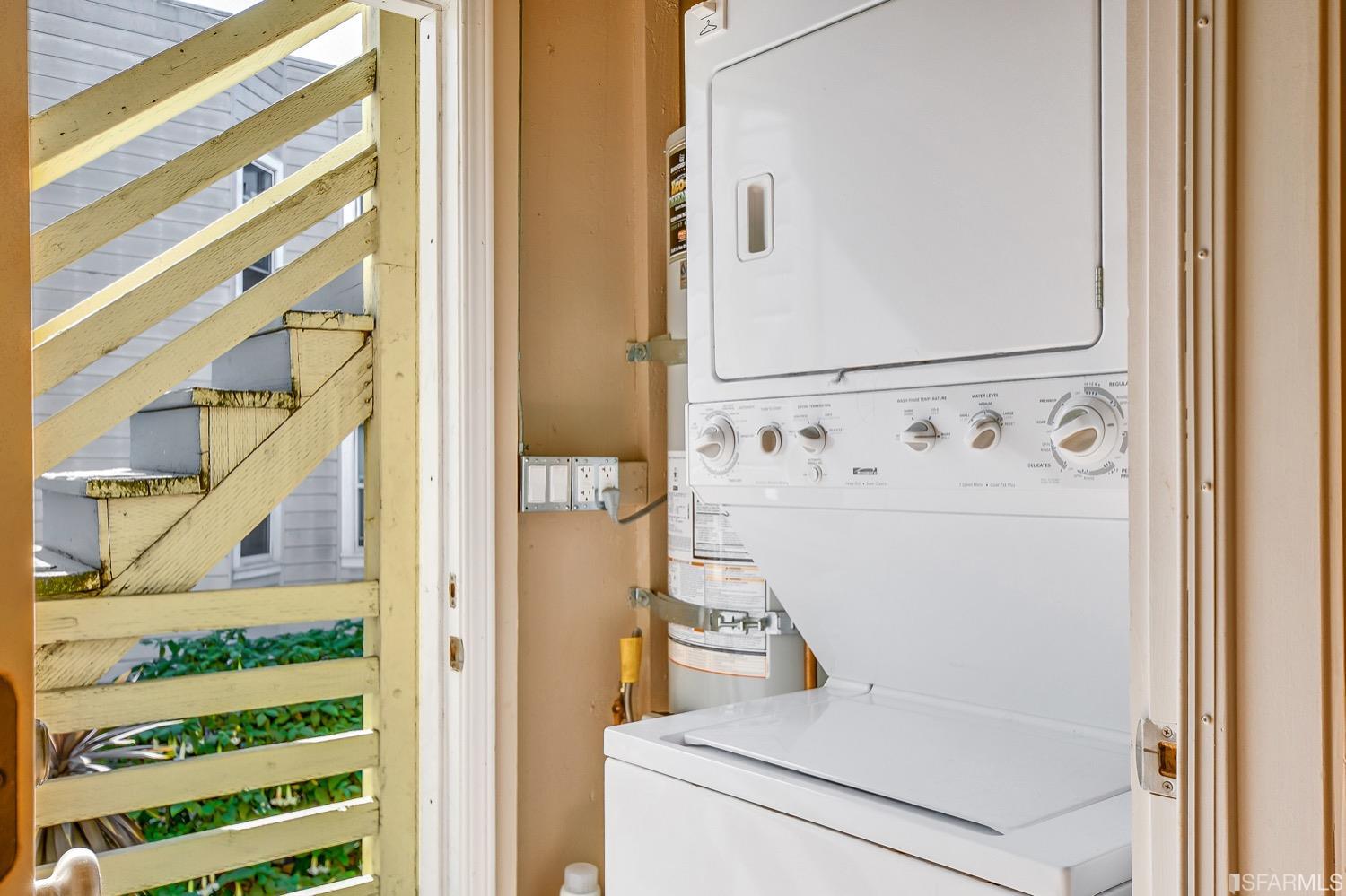 Detail Gallery Image 21 of 28 For 241 14th St, San Francisco,  CA 94103 - 2 Beds | 1 Baths