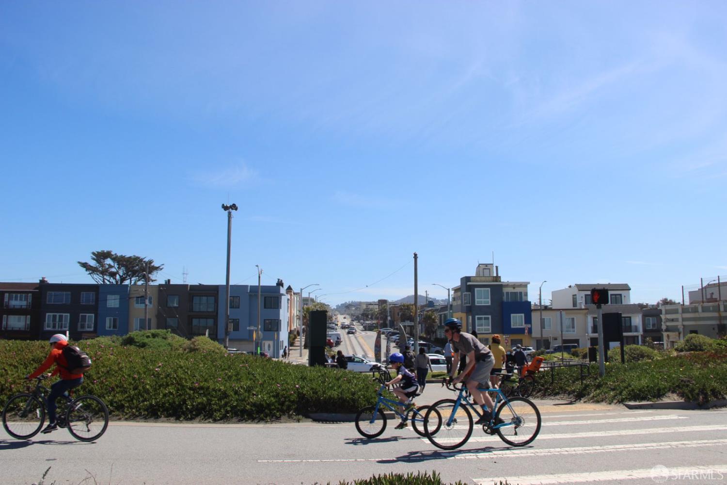 Detail Gallery Image 83 of 90 For 3419 Ulloa St, San Francisco,  CA 94116 - 4 Beds | 4 Baths