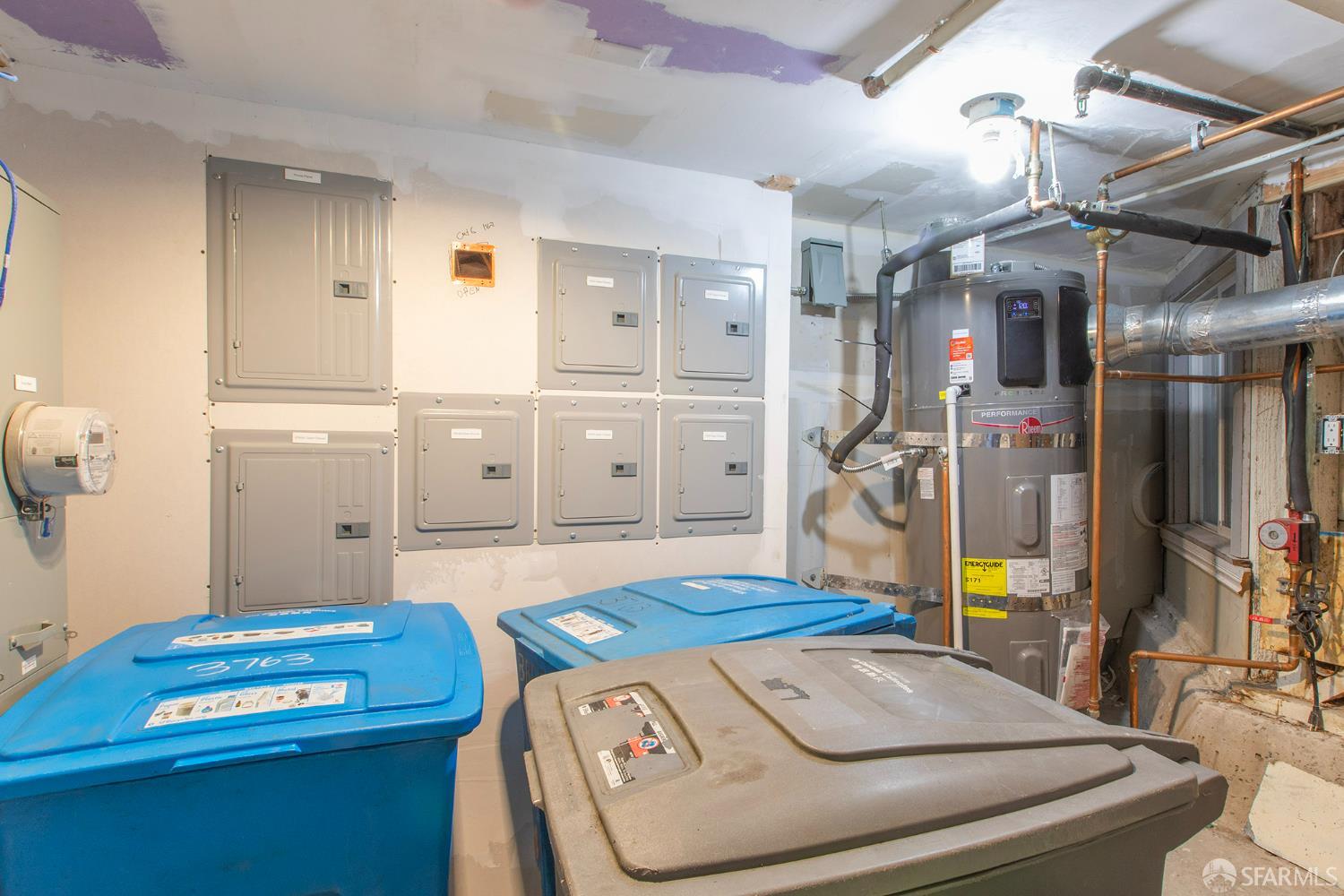 Detail Gallery Image 11 of 16 For 3763 Cesar Chavez St, San Francisco,  CA 94110 - – Beds | – Baths