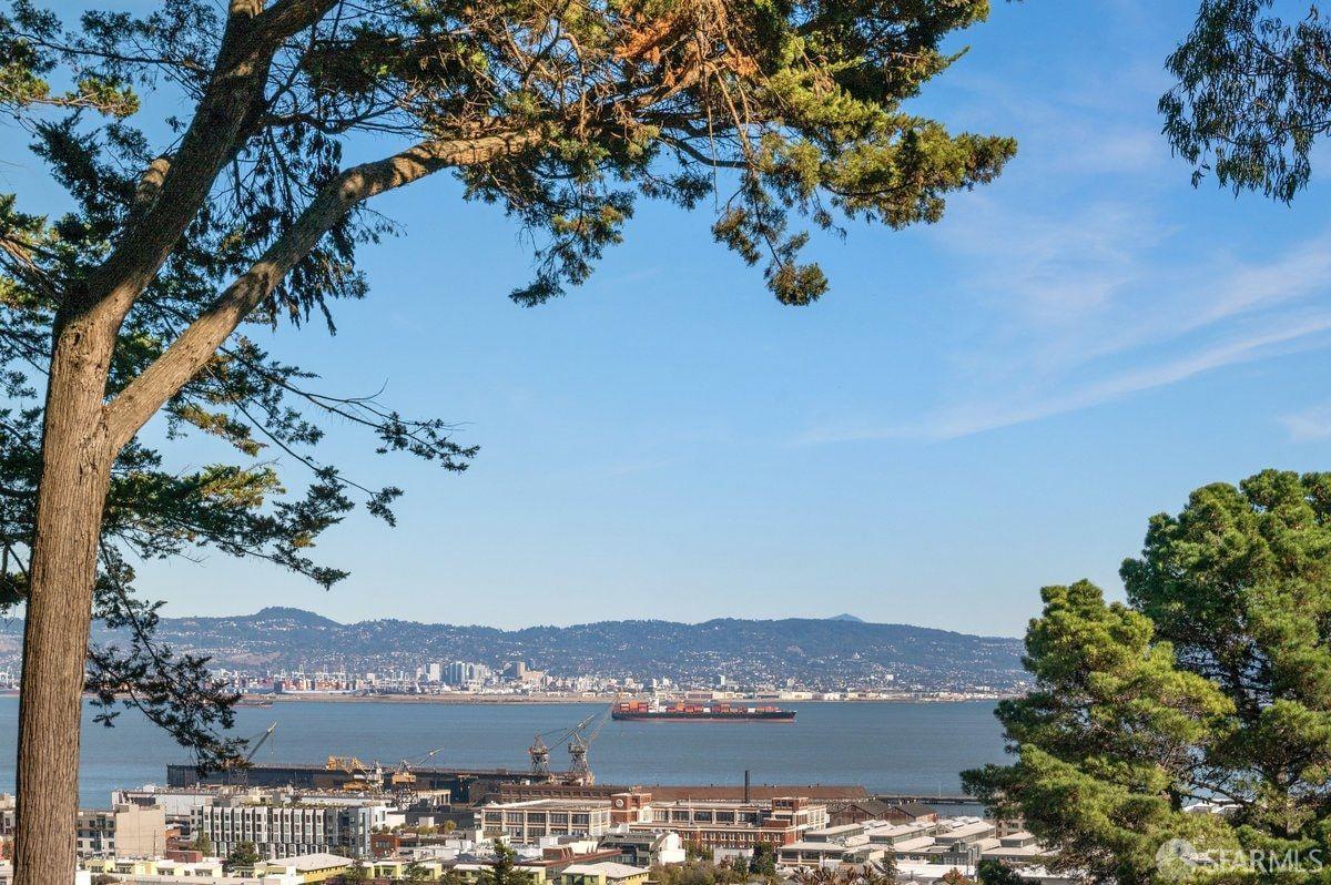 Photo #79: 425093289 Listing: Photo #79