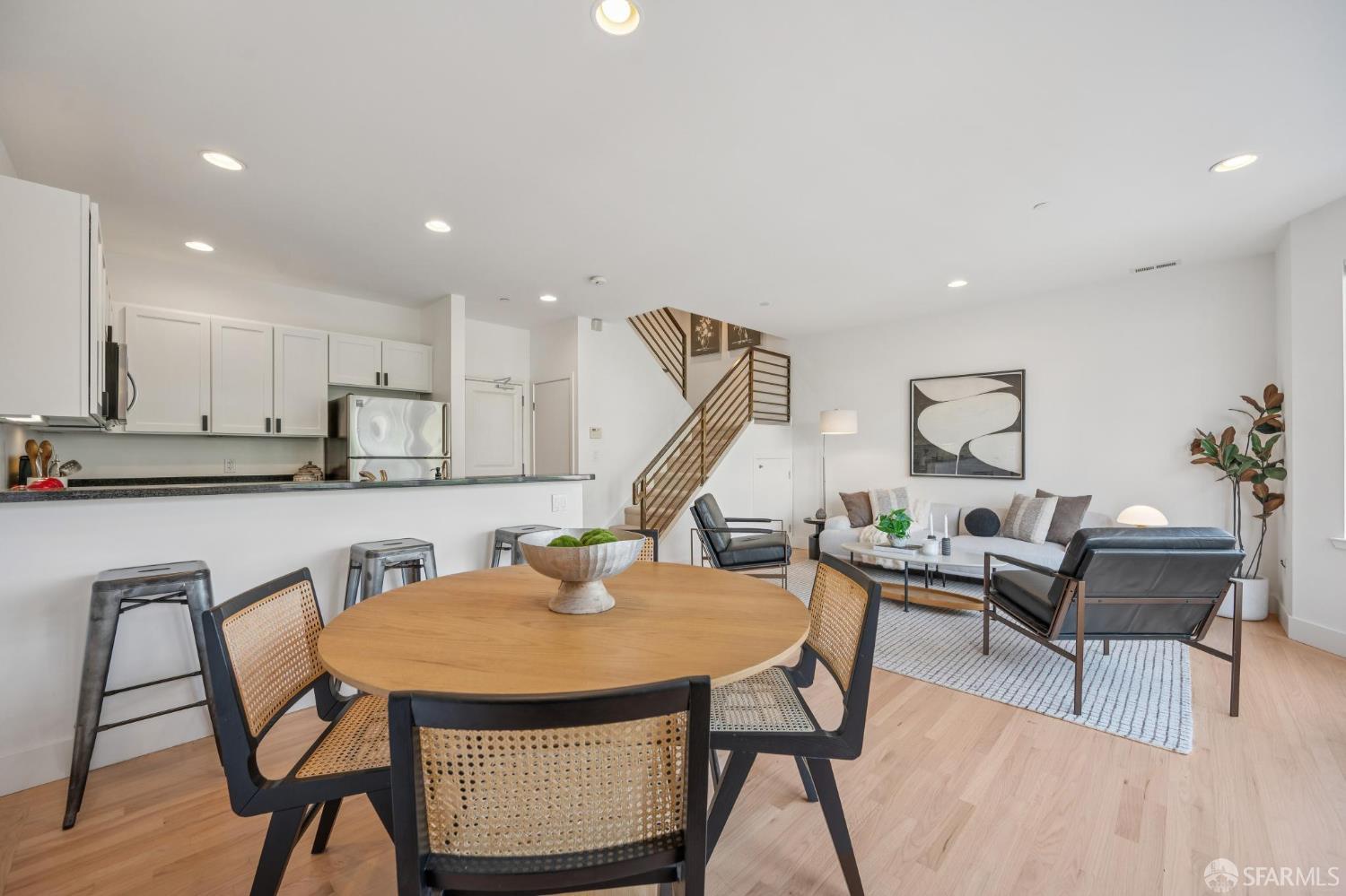 Detail Gallery Image 12 of 43 For 301 Gough St #F,  San Francisco,  CA 94102 - 2 Beds | 2 Baths