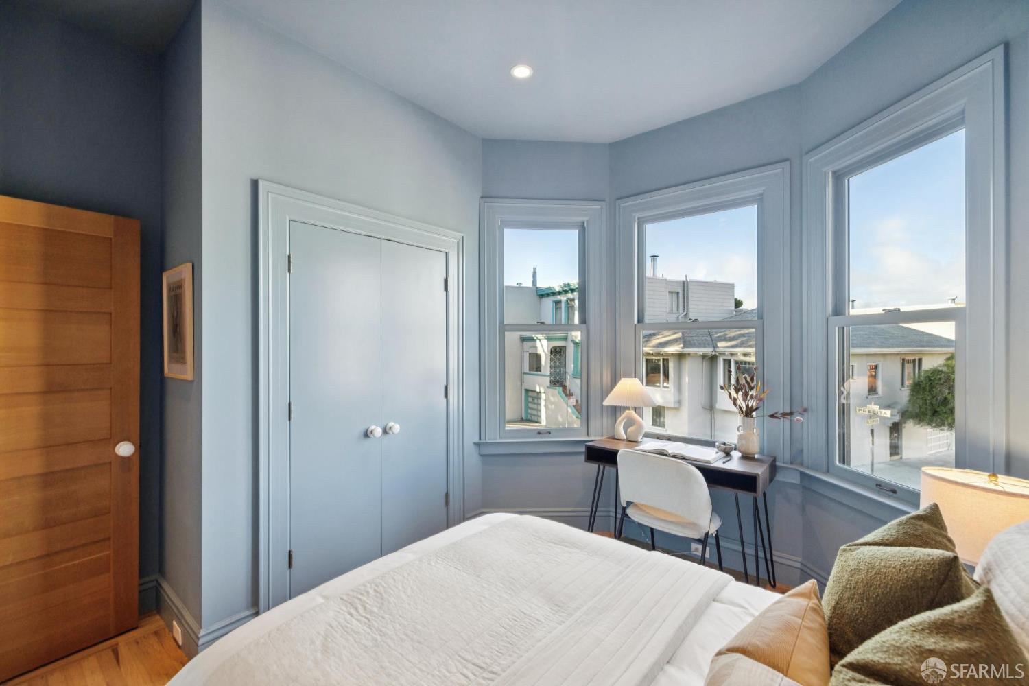 Detail Gallery Image 22 of 75 For 570 Precita Ave, San Francisco,  CA 94110 - 4 Beds | 2/1 Baths