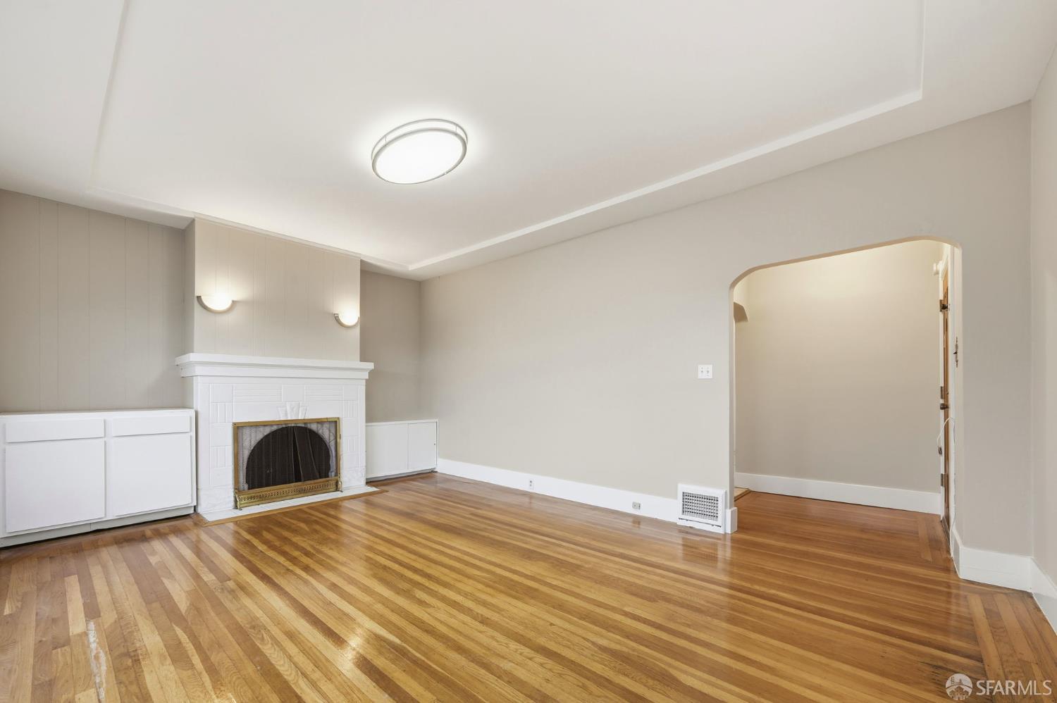 Detail Gallery Image 8 of 30 For 112 Ellington Ave, San Francisco,  CA 94112 - 2 Beds | 1 Baths