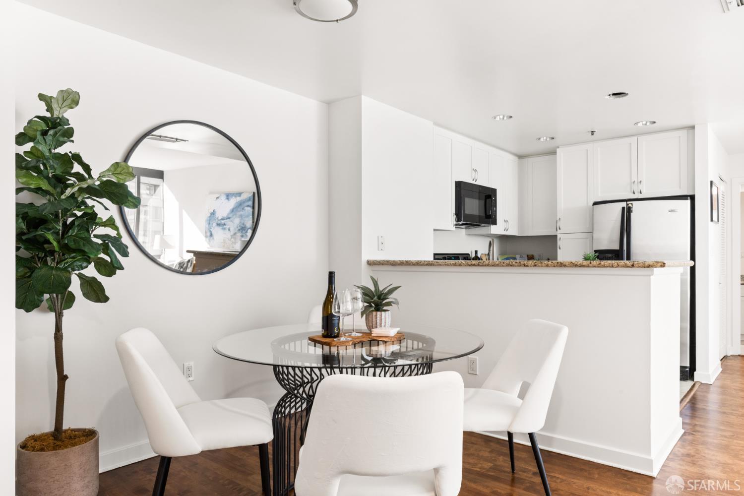 Detail Gallery Image 7 of 52 For 260 King St #959,  San Francisco,  CA 94107 - 3 Beds | 2 Baths