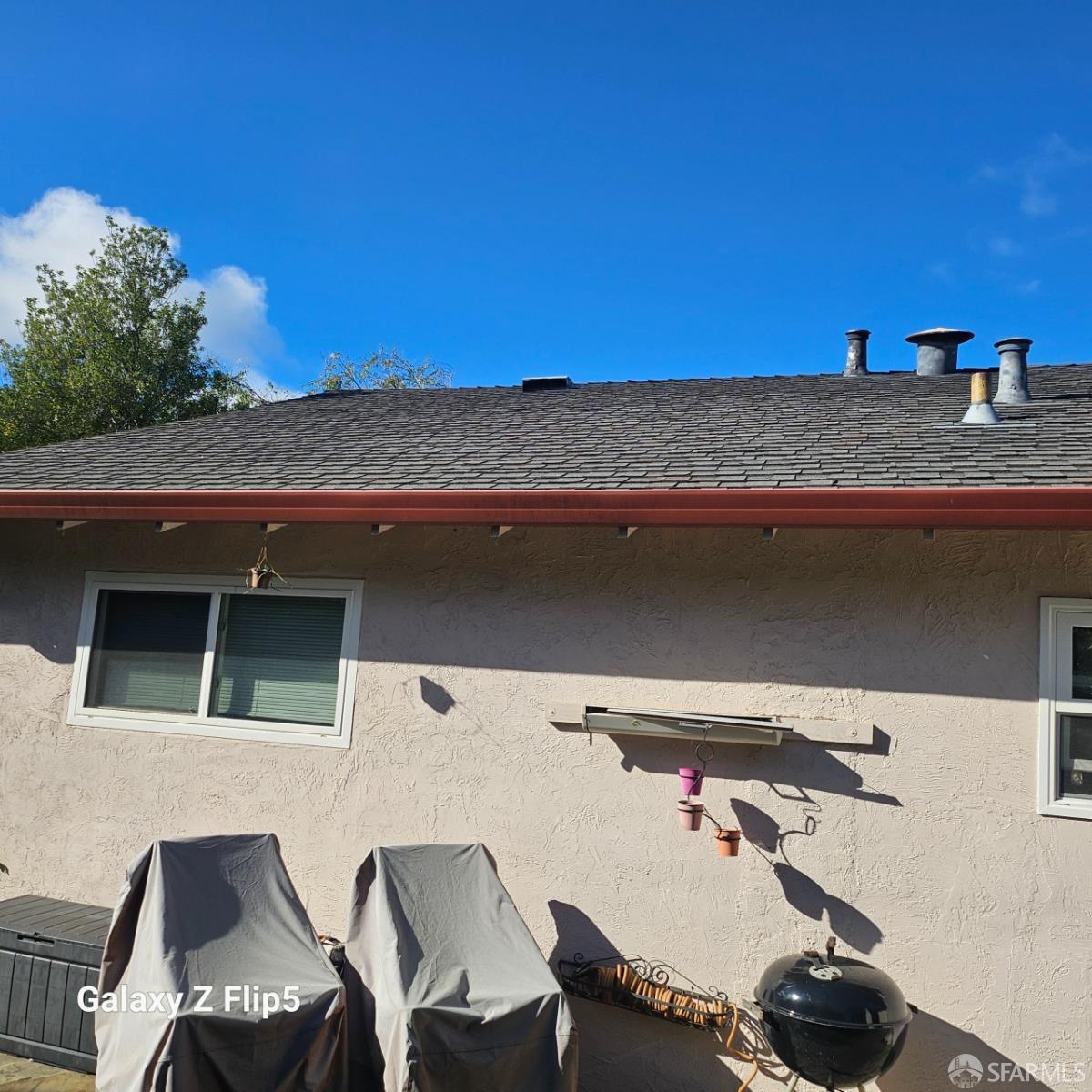 Detail Gallery Image 4 of 9 For 929 Constitution Dr, Foster City,  CA 94404 - 3 Beds | 2 Baths