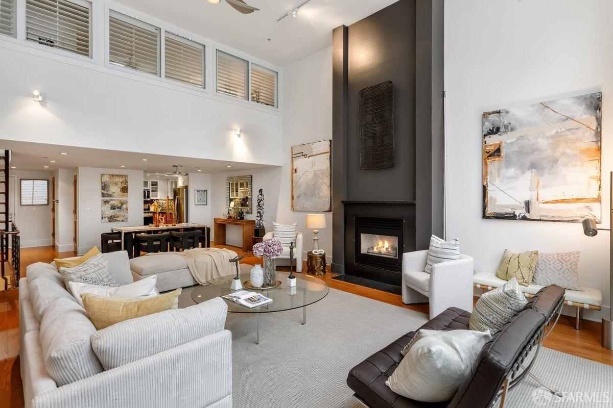 Photo #12: 425093289 Listing: Photo #12