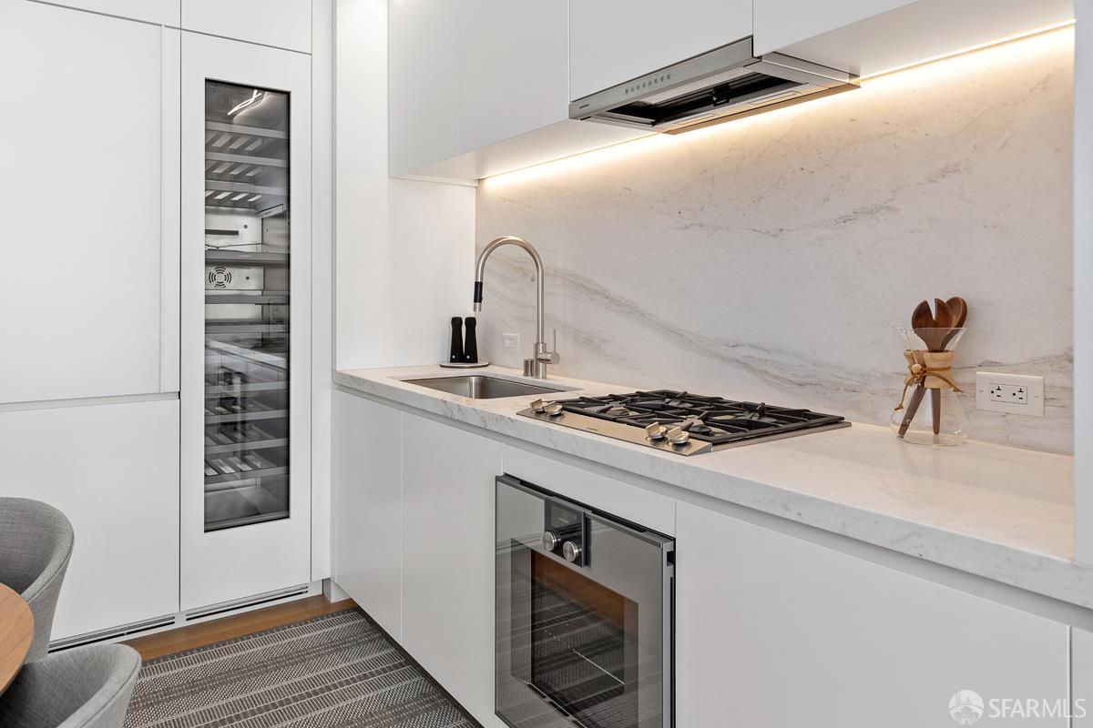 Detail Gallery Image 16 of 43 For 1 Steuart Ln #307,  San Francisco,  CA 94115 - 1 Beds | 1 Baths