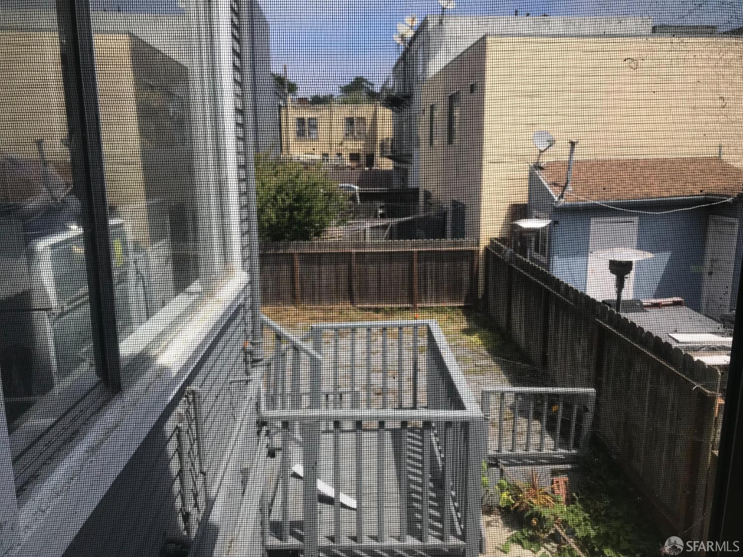 Detail Gallery Image 14 of 29 For 106 Sadowa St, San Francisco,  CA 94112 - – Beds | – Baths