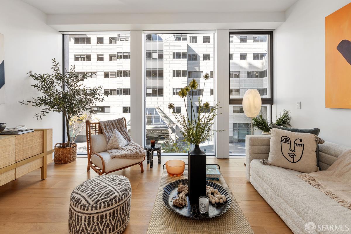 Detail Gallery Image 9 of 43 For 1 Steuart Ln #307,  San Francisco,  CA 94115 - 1 Beds | 1 Baths