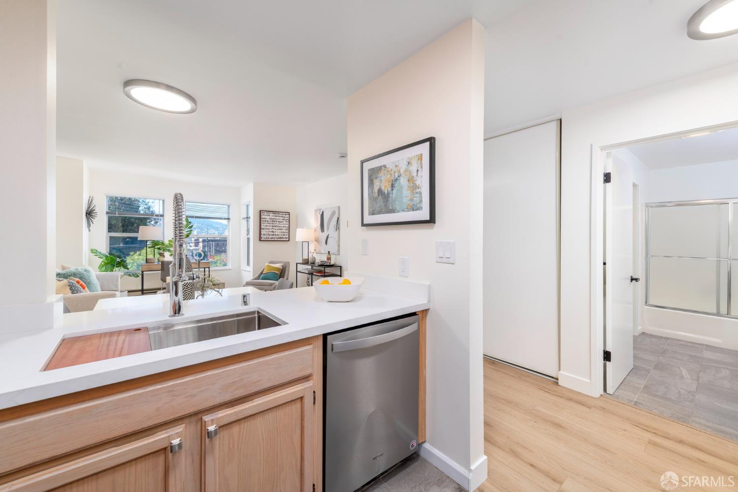 Detail Gallery Image 9 of 44 For 2225 23rd St #309,  San Francisco,  CA 94107 - 1 Beds | 1 Baths