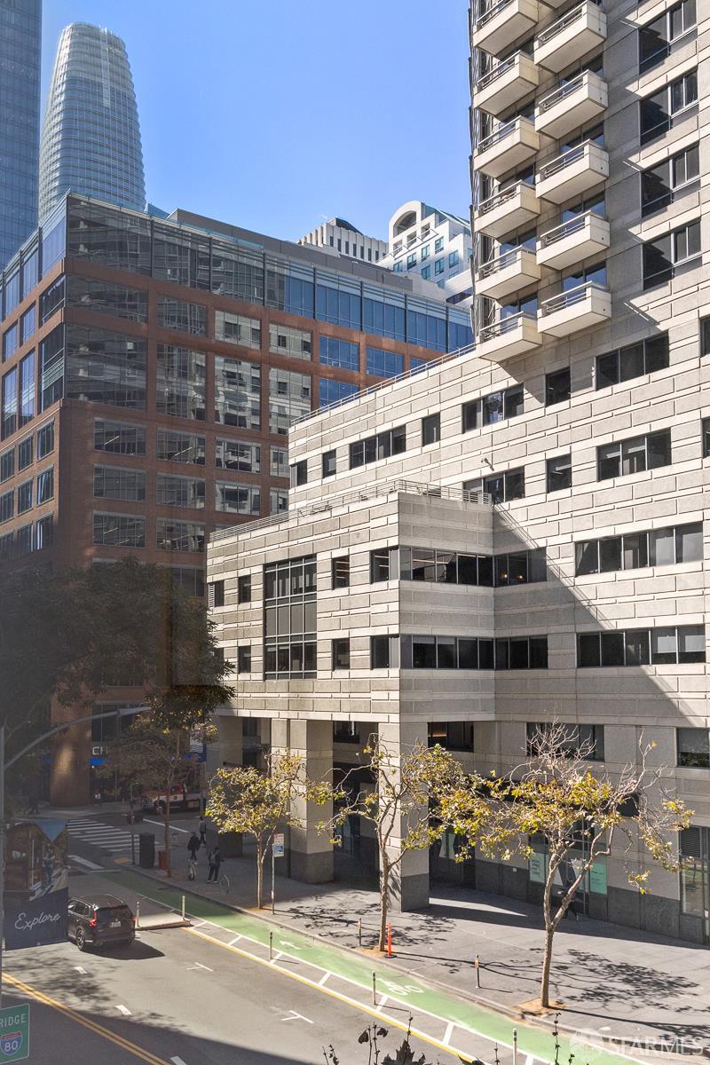 Detail Gallery Image 15 of 43 For 1 Steuart Ln #307,  San Francisco,  CA 94115 - 1 Beds | 1 Baths