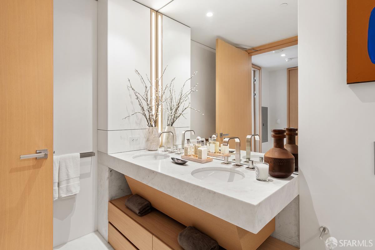 Detail Gallery Image 25 of 43 For 1 Steuart Ln #307,  San Francisco,  CA 94115 - 1 Beds | 1 Baths