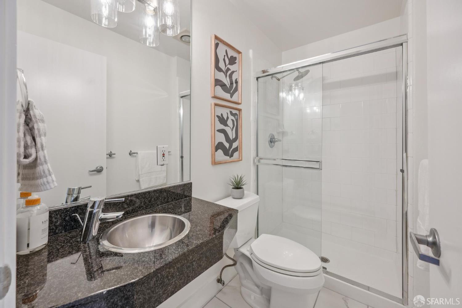 Detail Gallery Image 32 of 43 For 301 Gough St #F,  San Francisco,  CA 94102 - 2 Beds | 2 Baths