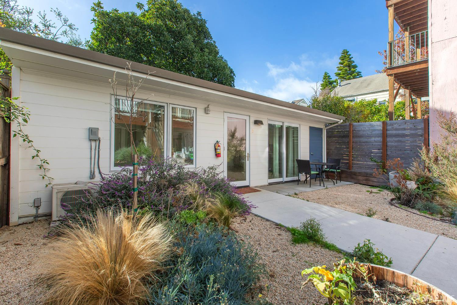 Detail Gallery Image 15 of 16 For 3763 Cesar Chavez St, San Francisco,  CA 94110 - – Beds | – Baths