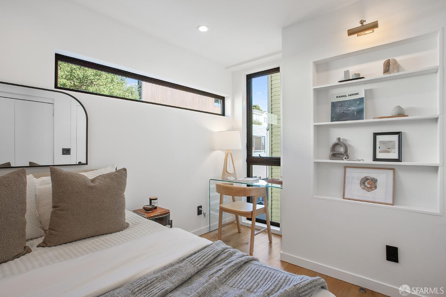 Detail Gallery Image 19 of 29 For 495 Chapman St, San Francisco,  CA 94110 - 4 Beds | 3 Baths