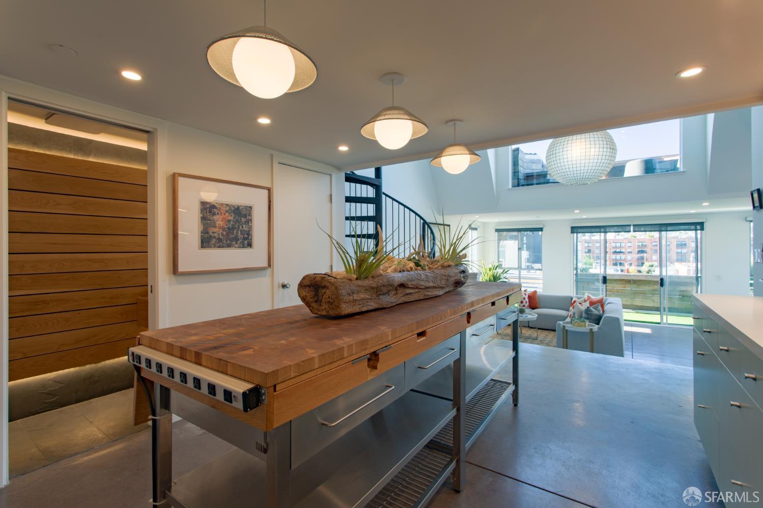 Detail Gallery Image 18 of 35 For 633 Hampshire St #5,  San Francisco,  CA 94110 - 1 Beds | 1 Baths