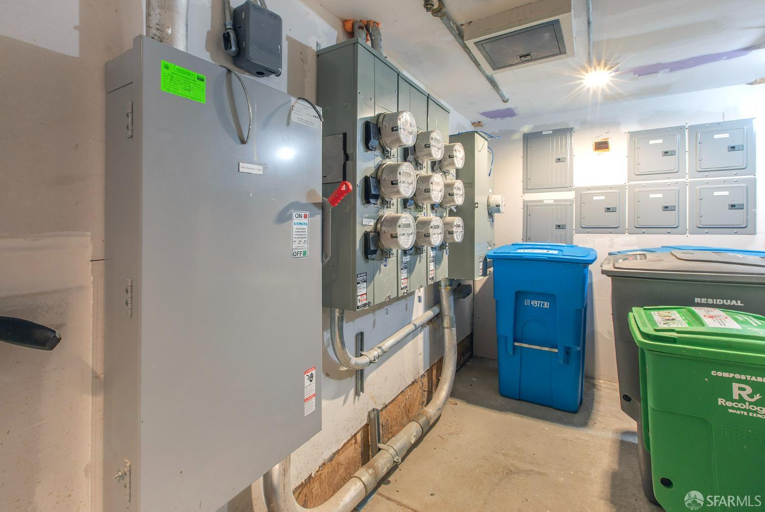 Detail Gallery Image 10 of 16 For 3763 Cesar Chavez St, San Francisco,  CA 94110 - – Beds | – Baths