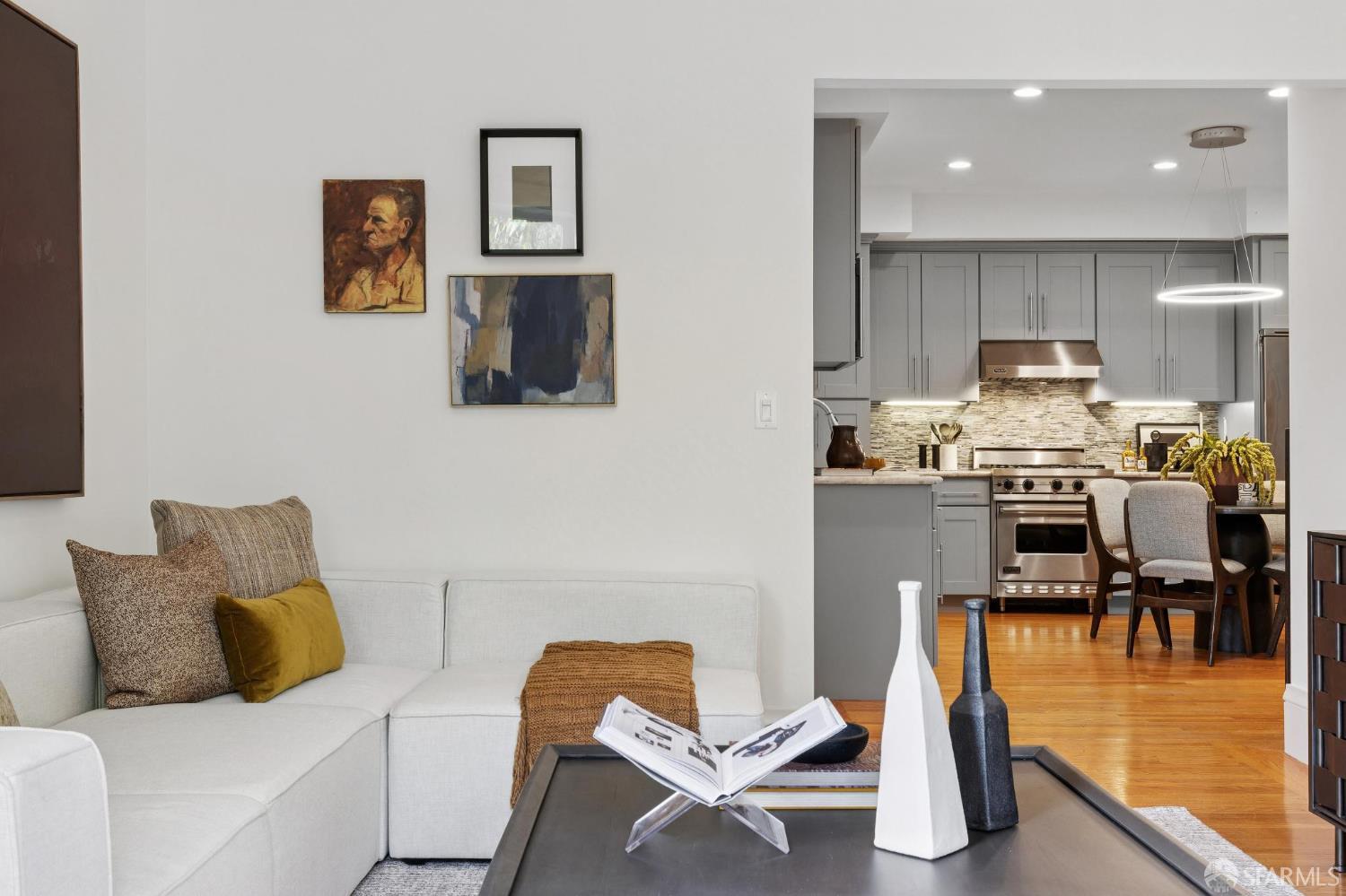 Detail Gallery Image 21 of 65 For 221 Noe St #3,  San Francisco,  CA 94114 - 1 Beds | 1 Baths