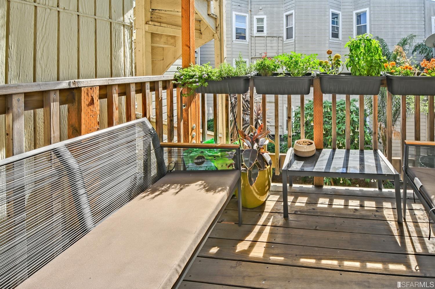 Detail Gallery Image 24 of 28 For 241 14th St, San Francisco,  CA 94103 - 2 Beds | 1 Baths