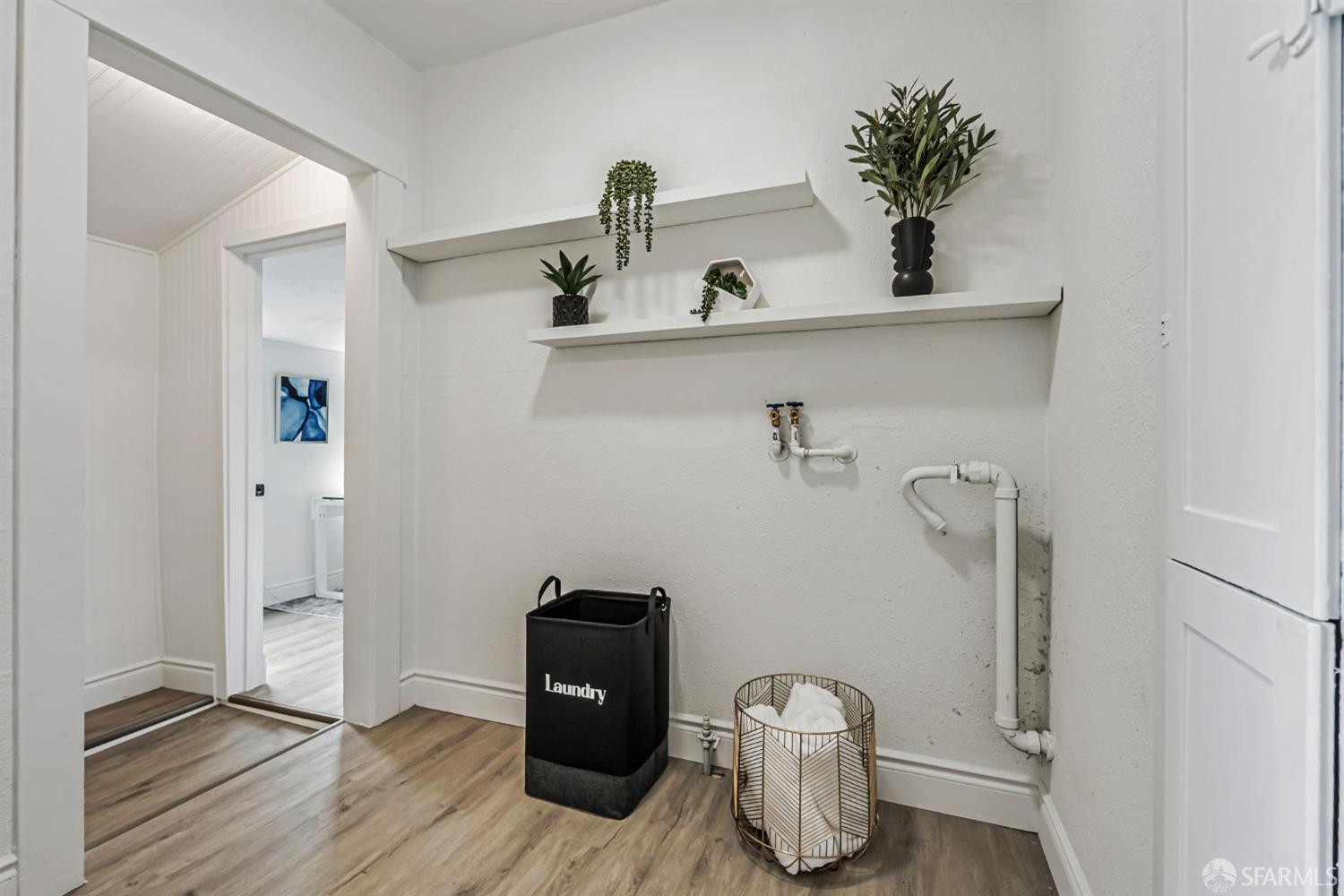 Detail Gallery Image 27 of 51 For 220 Vaqueros Ave, Rodeo,  CA 94572 - 3 Beds | 1 Baths