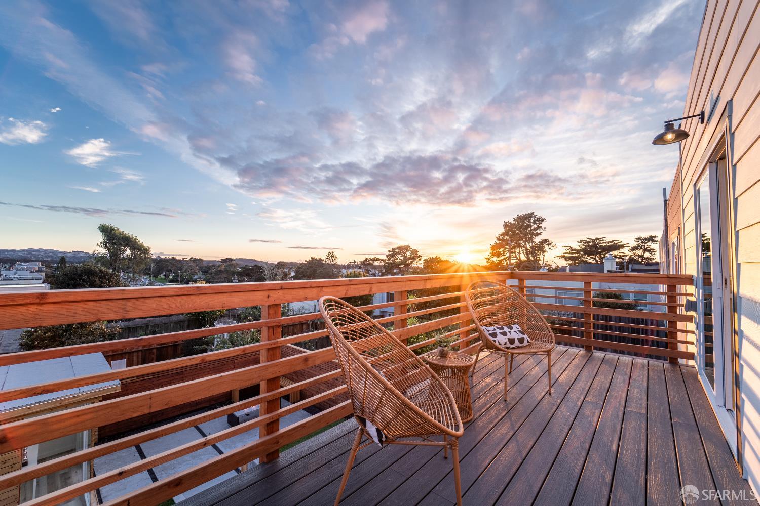 Detail Gallery Image 54 of 90 For 3419 Ulloa St, San Francisco,  CA 94116 - 4 Beds | 4 Baths