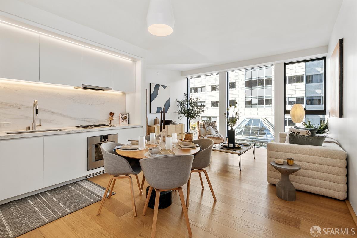 Detail Gallery Image 3 of 43 For 1 Steuart Ln #307,  San Francisco,  CA 94115 - 1 Beds | 1 Baths