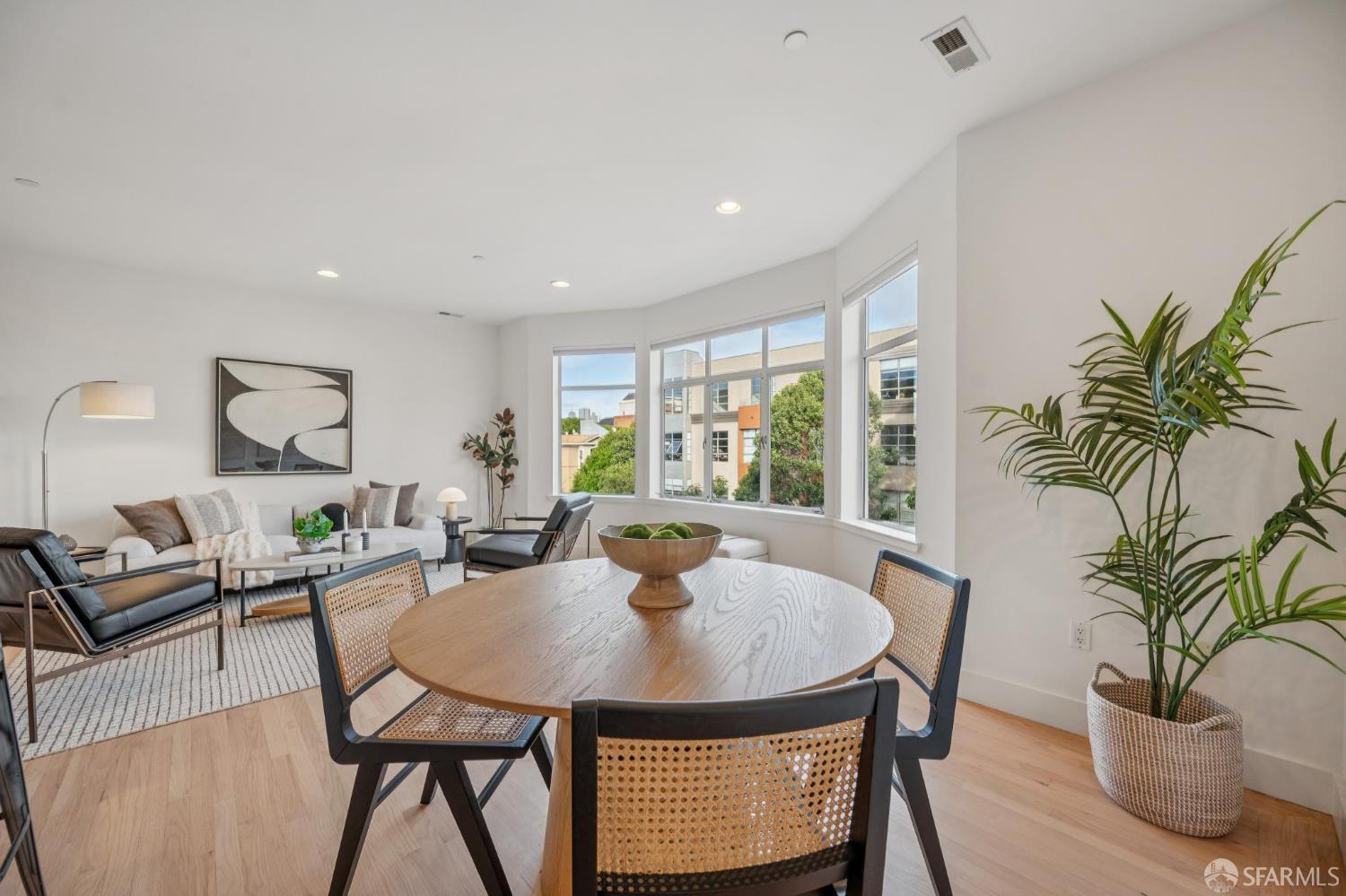 Detail Gallery Image 11 of 43 For 301 Gough St #F,  San Francisco,  CA 94102 - 2 Beds | 2 Baths