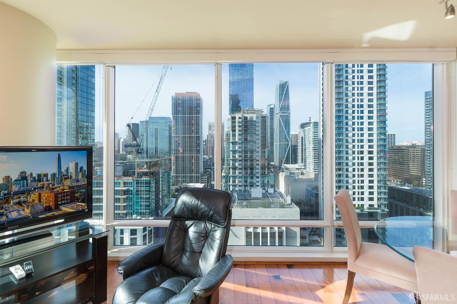 Detail Gallery Image 4 of 44 For 425 1st St #1806,  San Francisco,  CA 94105 - 2 Beds | 2 Baths