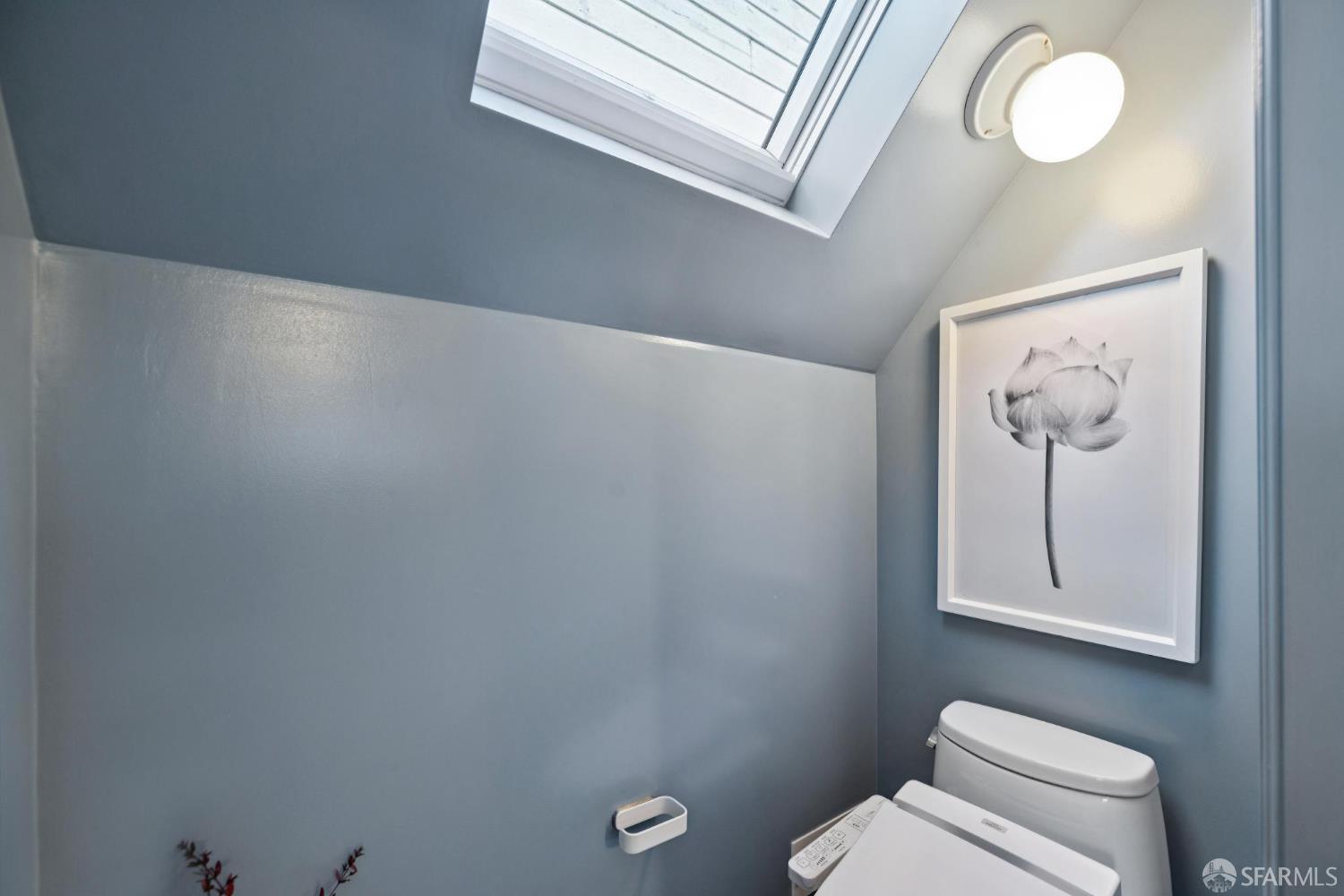 Detail Gallery Image 36 of 75 For 570 Precita Ave, San Francisco,  CA 94110 - 4 Beds | 2/1 Baths