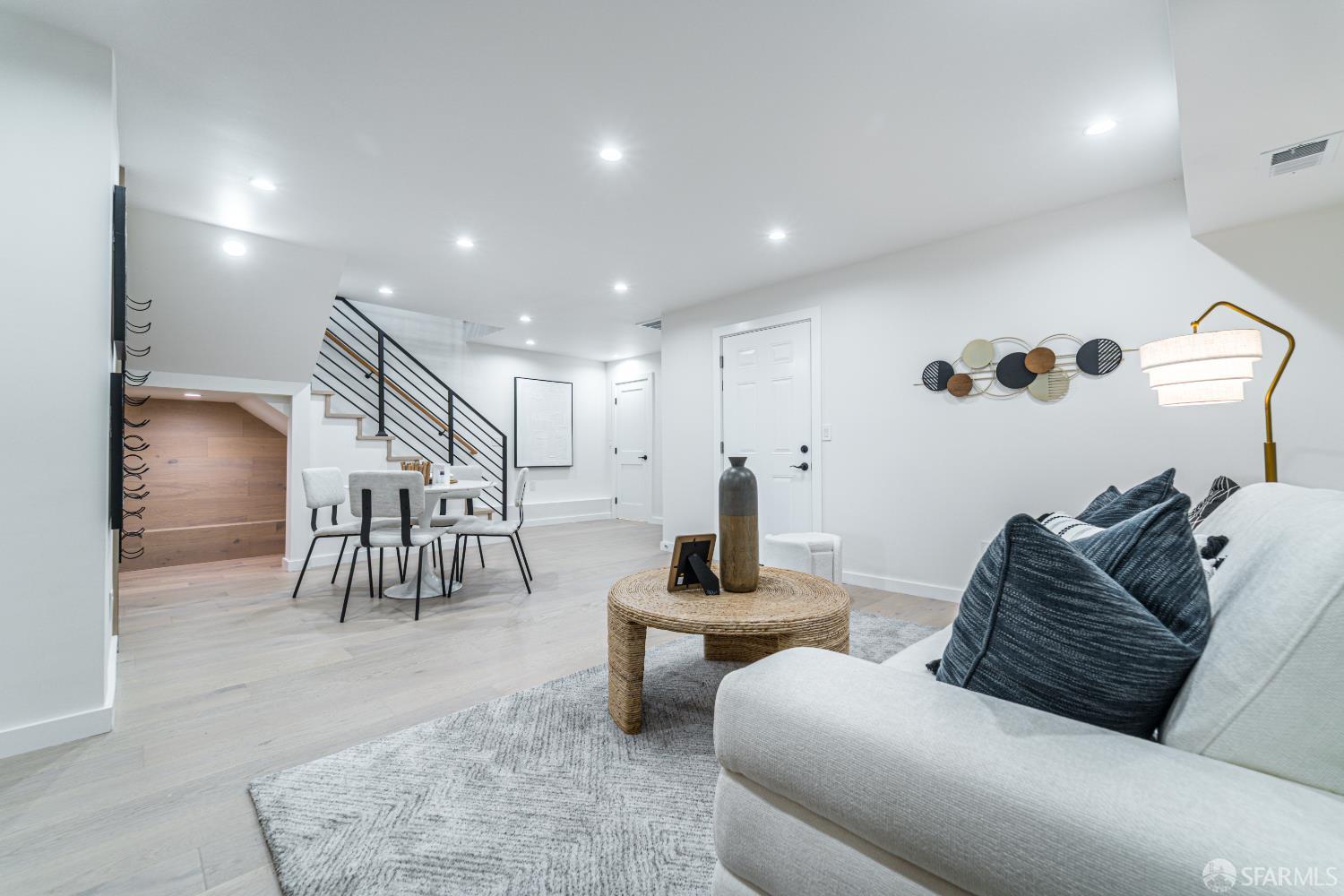 Detail Gallery Image 30 of 90 For 3419 Ulloa St, San Francisco,  CA 94116 - 4 Beds | 4 Baths