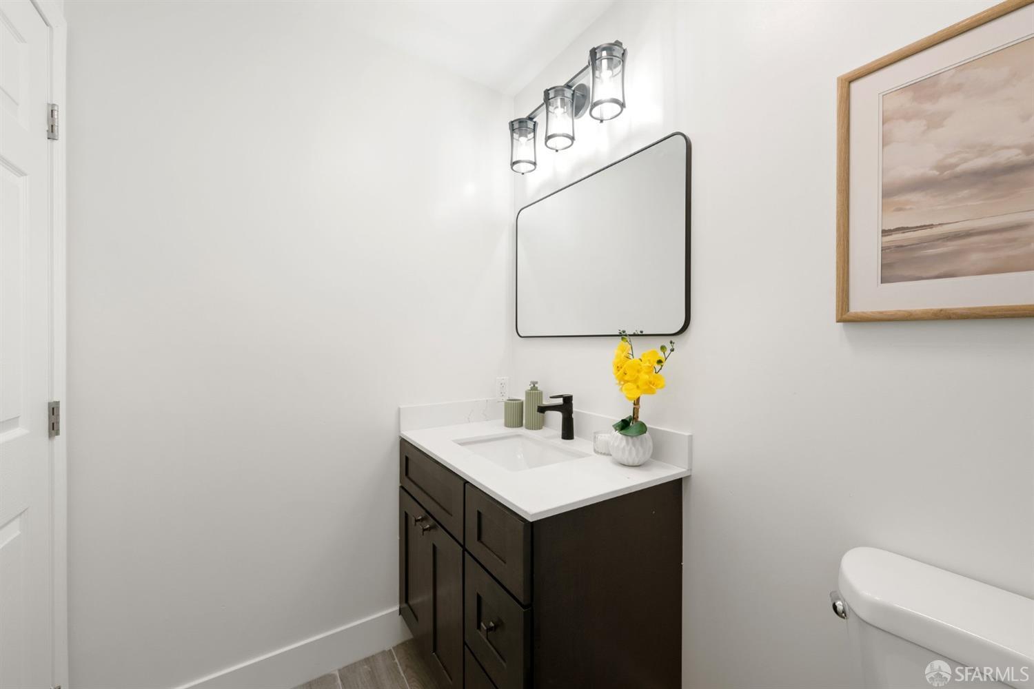 Detail Gallery Image 29 of 55 For 2469 Potter St, Oakland,  CA 94601 - 3 Beds | 4/1 Baths