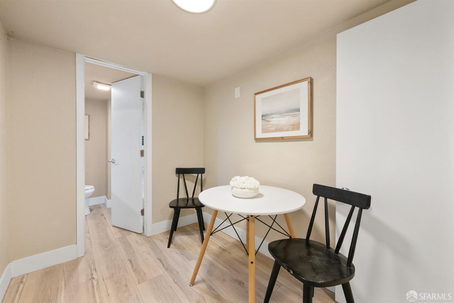 Detail Gallery Image 38 of 55 For 2469 Potter St, Oakland,  CA 94601 - 3 Beds | 4/1 Baths