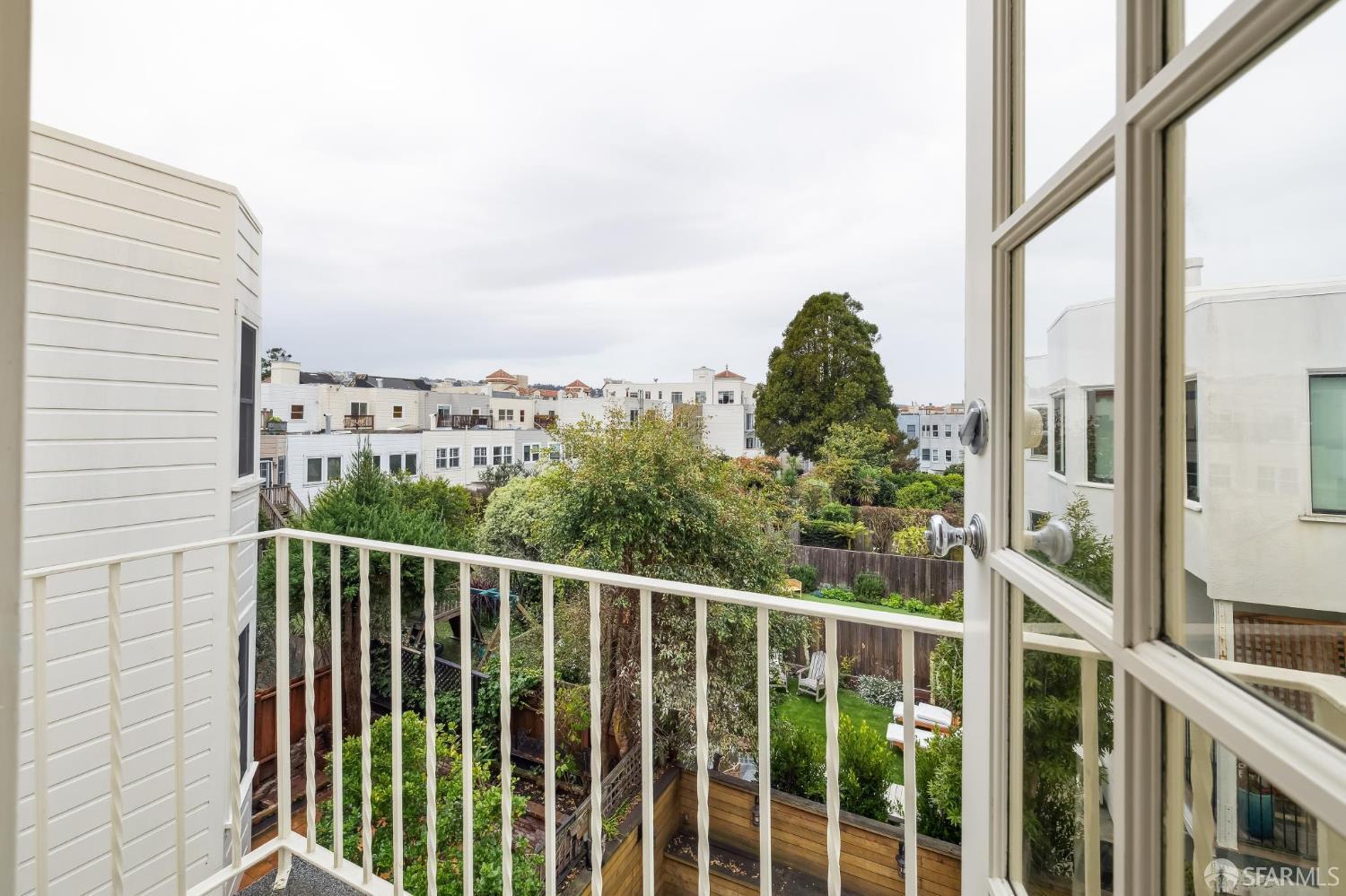 Detail Gallery Image 40 of 52 For 3641 Webster St, San Francisco,  CA 94123 - 2 Beds | 1/1 Baths