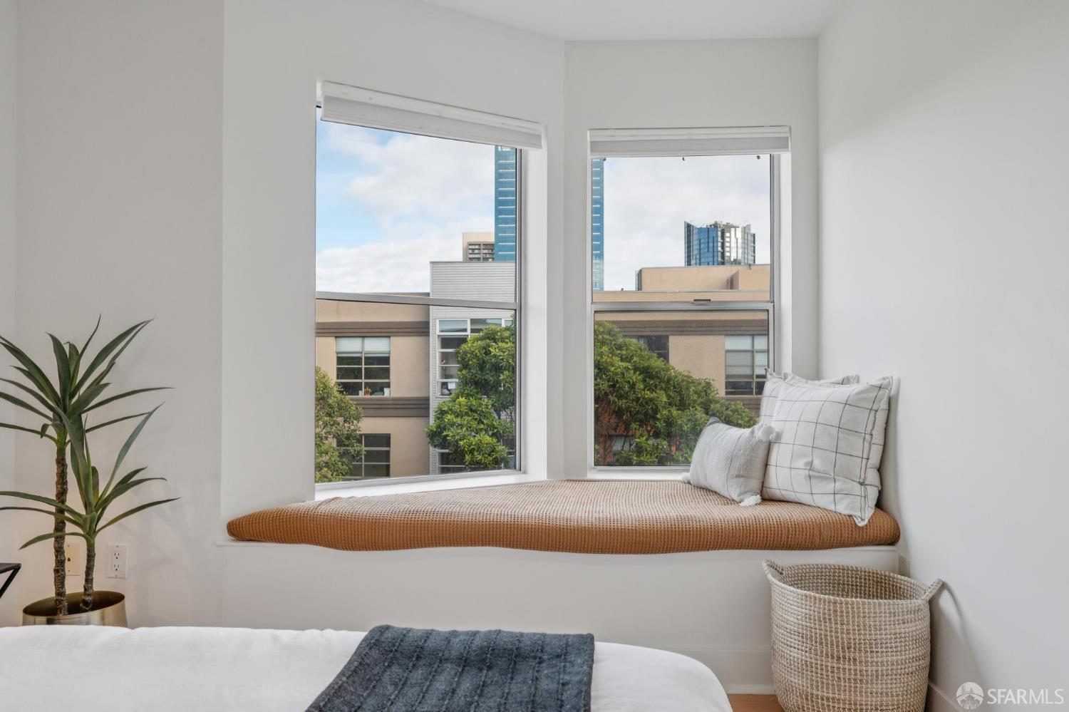 Detail Gallery Image 28 of 43 For 301 Gough St #F,  San Francisco,  CA 94102 - 2 Beds | 2 Baths