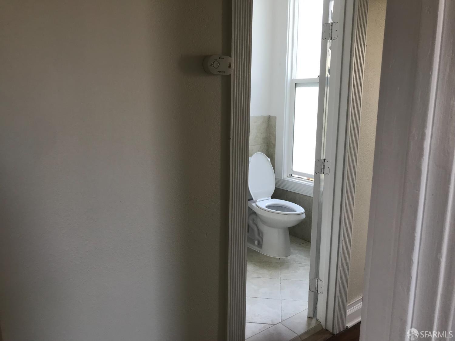 Detail Gallery Image 11 of 29 For 106 Sadowa St, San Francisco,  CA 94112 - – Beds | – Baths