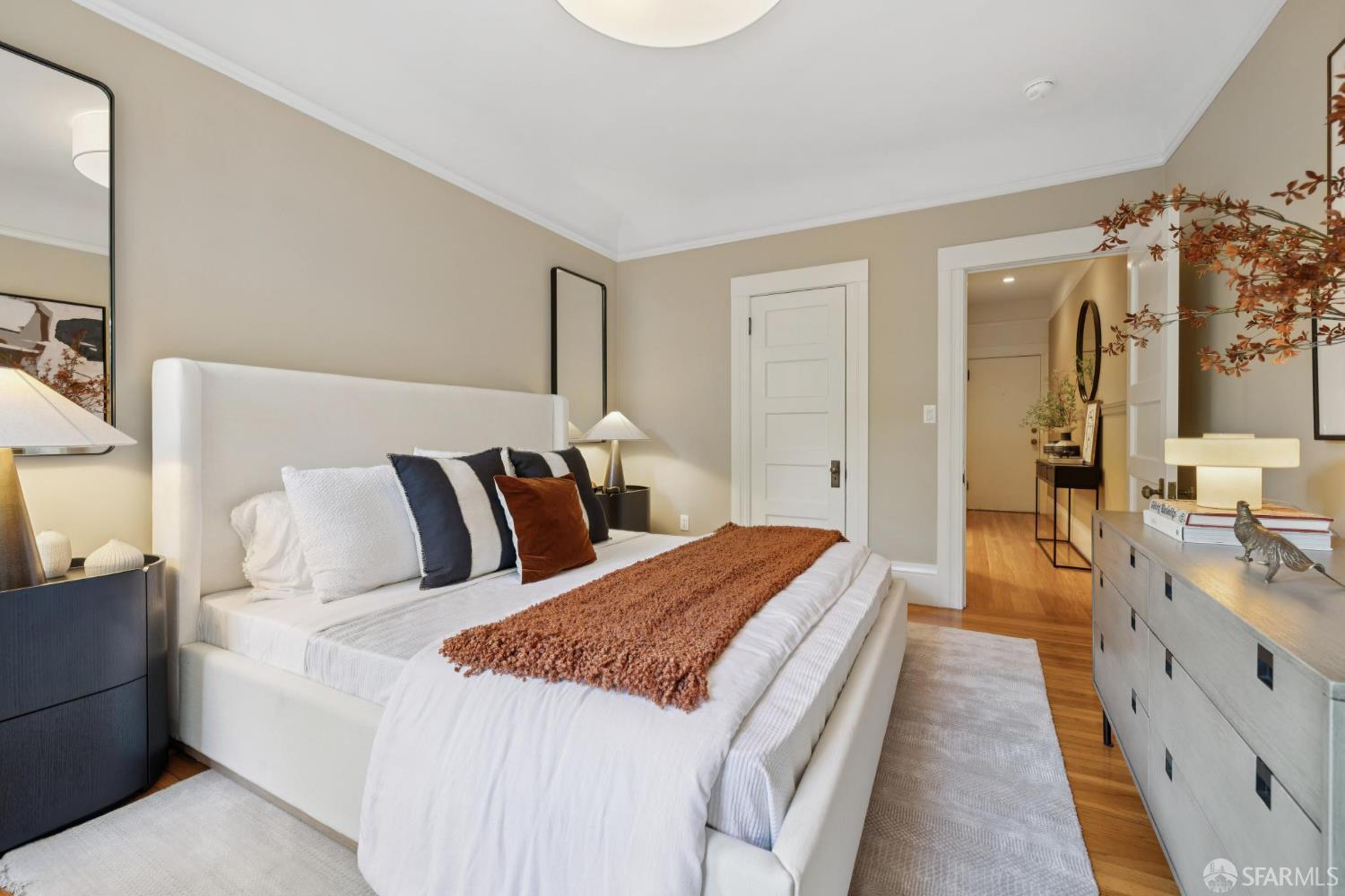 Detail Gallery Image 40 of 65 For 221 Noe St #3,  San Francisco,  CA 94114 - 1 Beds | 1 Baths