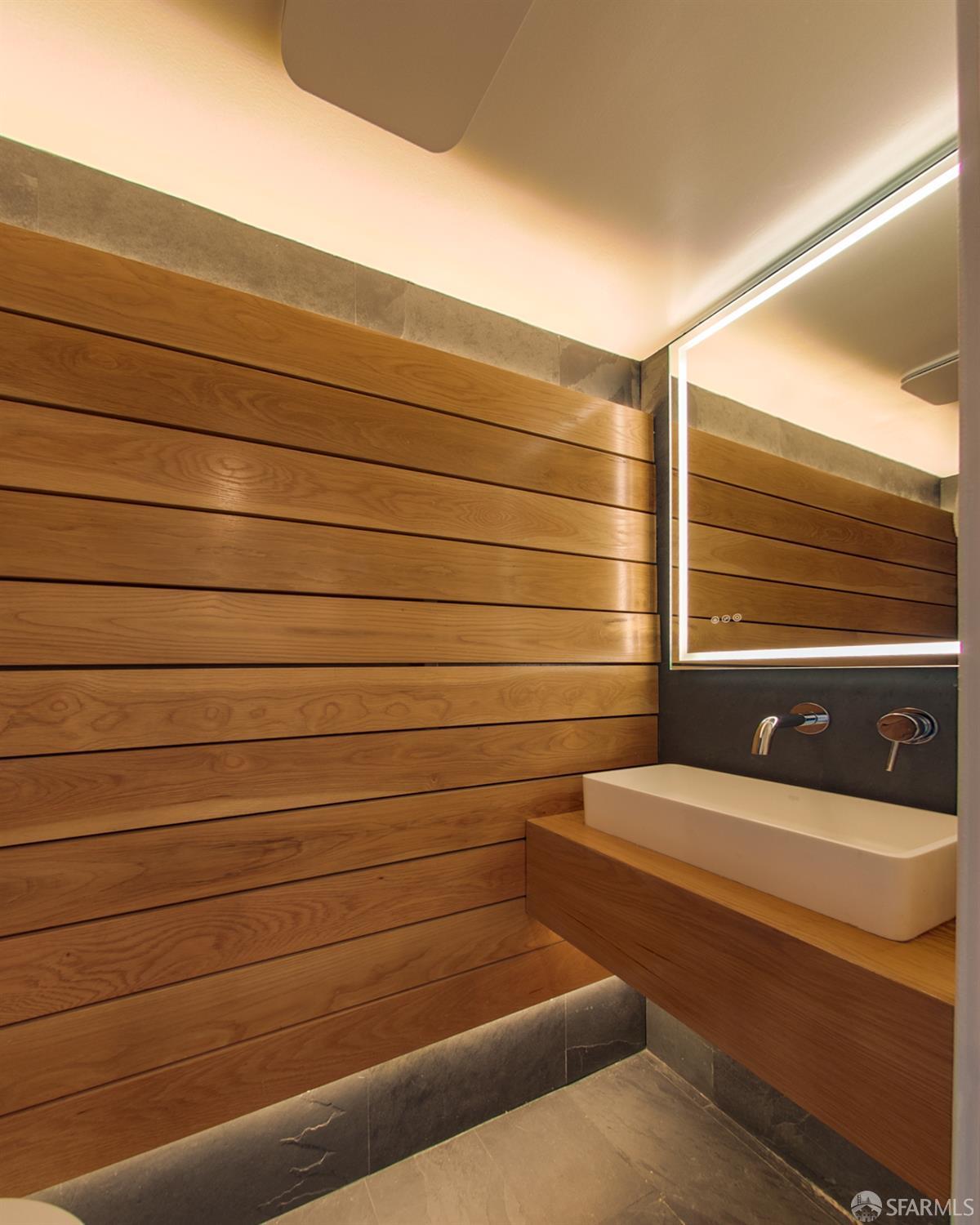 Detail Gallery Image 14 of 35 For 633 Hampshire St #5,  San Francisco,  CA 94110 - 1 Beds | 1 Baths