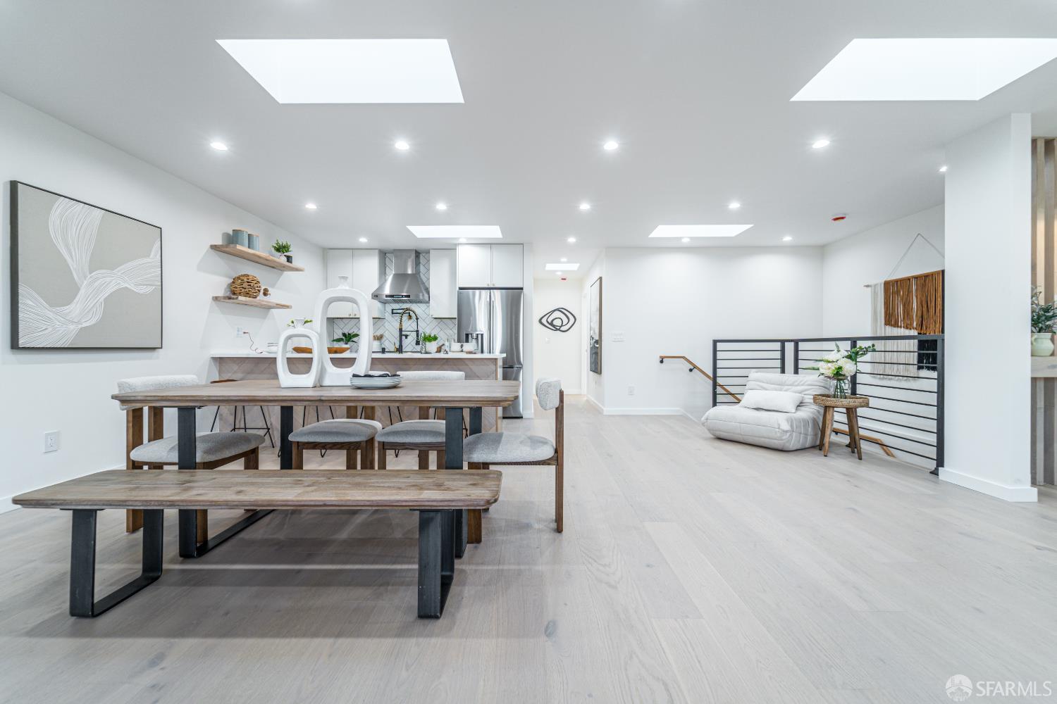 Detail Gallery Image 9 of 90 For 3419 Ulloa St, San Francisco,  CA 94116 - 4 Beds | 4 Baths