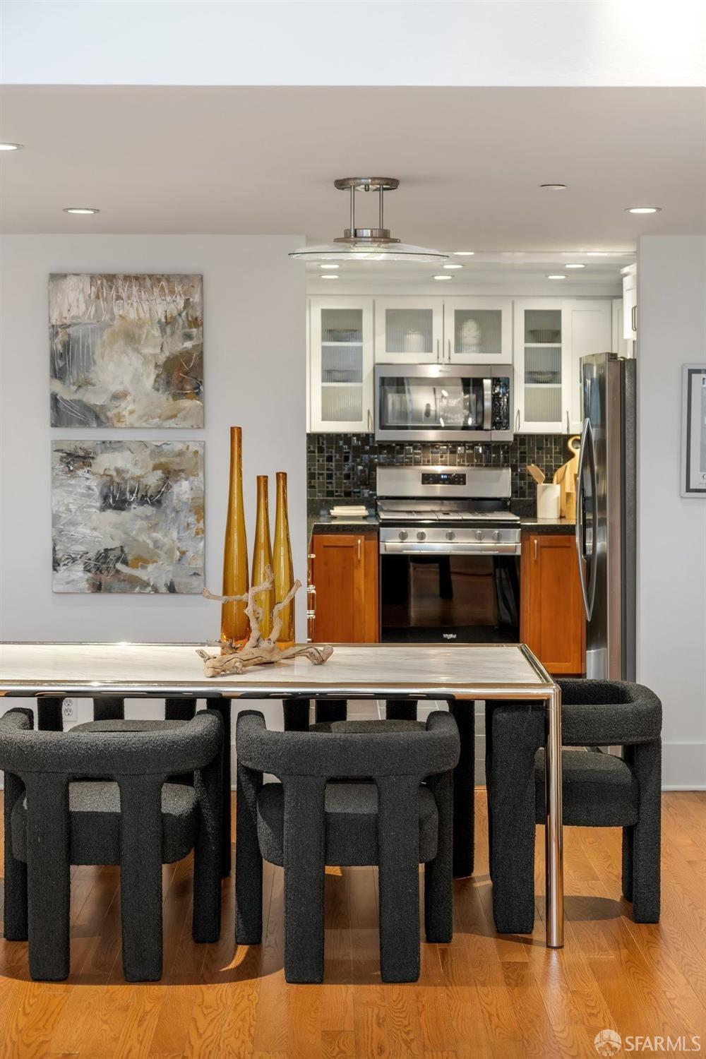 Photo #23: 425093289 Listing: Photo #23