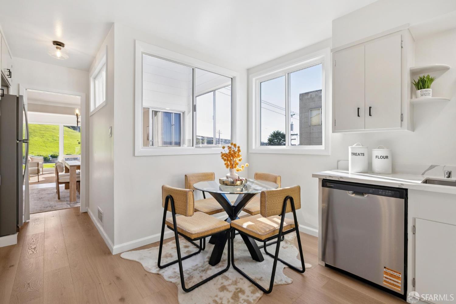 Detail Gallery Image 27 of 73 For 2030 Ortega St, San Francisco,  CA 94122 - 3 Beds | 2 Baths