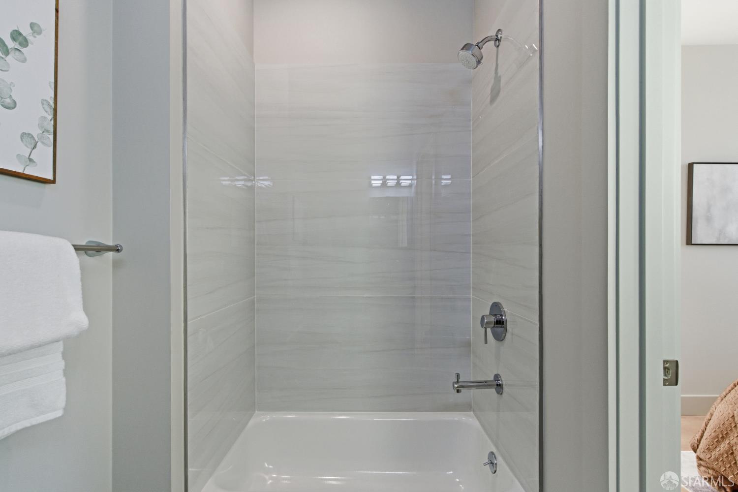 Detail Gallery Image 27 of 48 For 3945 Judah St #301,  San Francisco,  CA 94122 - 1 Beds | 1 Baths