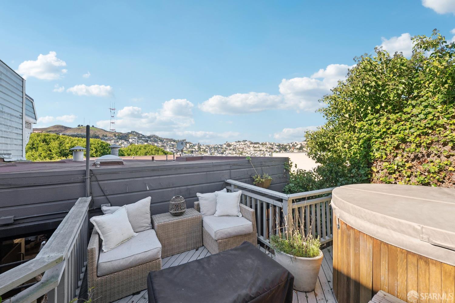 Detail Gallery Image 48 of 51 For 761 Noe St, San Francisco,  CA 94114 - 2 Beds | 1 Baths