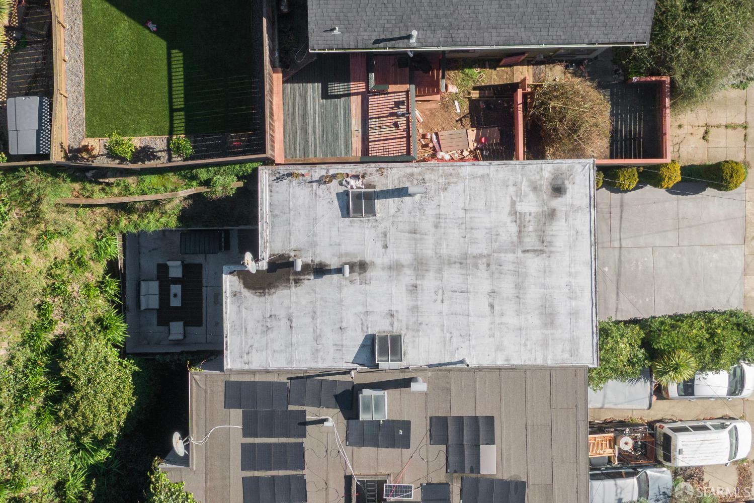 Detail Gallery Image 42 of 47 For 418 Joost Ave, San Francisco,  CA 94127 - 2 Beds | 2 Baths