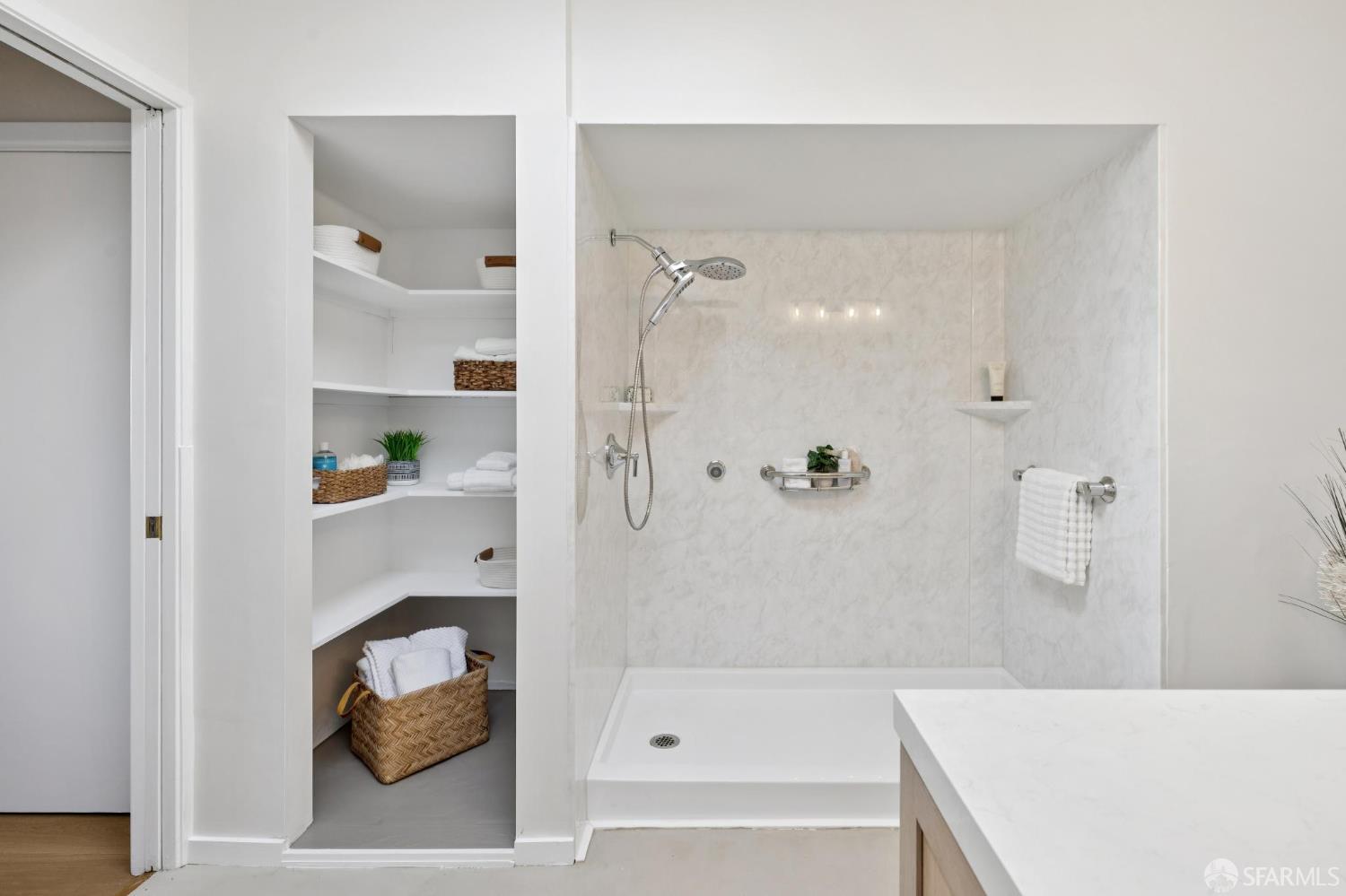 Detail Gallery Image 46 of 73 For 2030 Ortega St, San Francisco,  CA 94122 - 3 Beds | 2 Baths