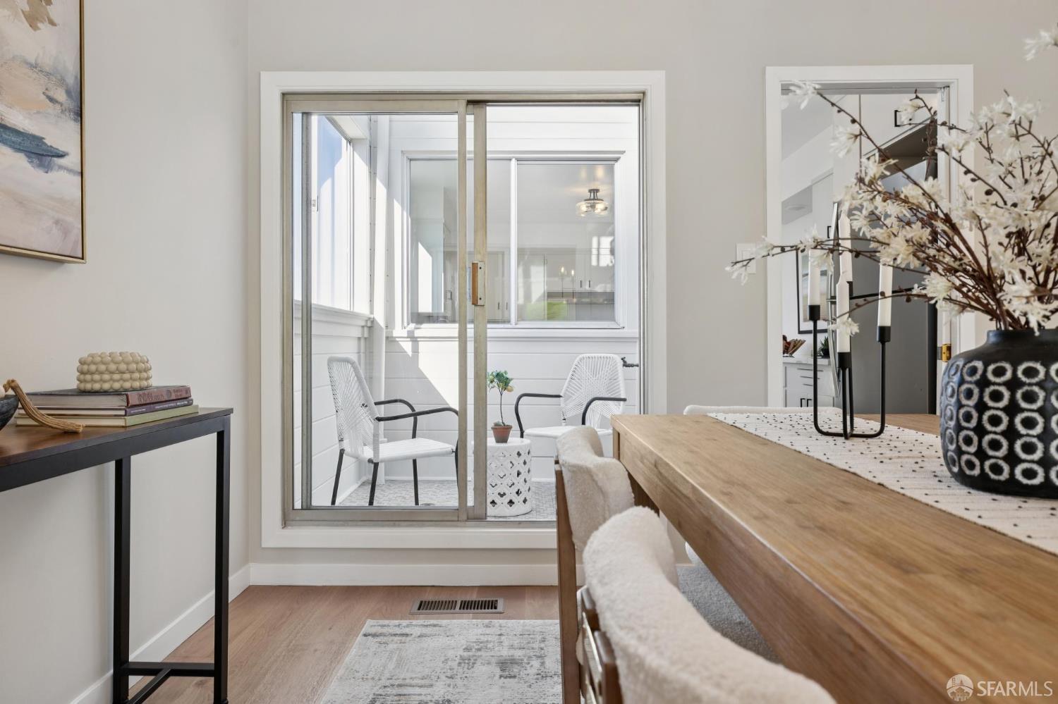 Detail Gallery Image 24 of 73 For 2030 Ortega St, San Francisco,  CA 94122 - 3 Beds | 2 Baths