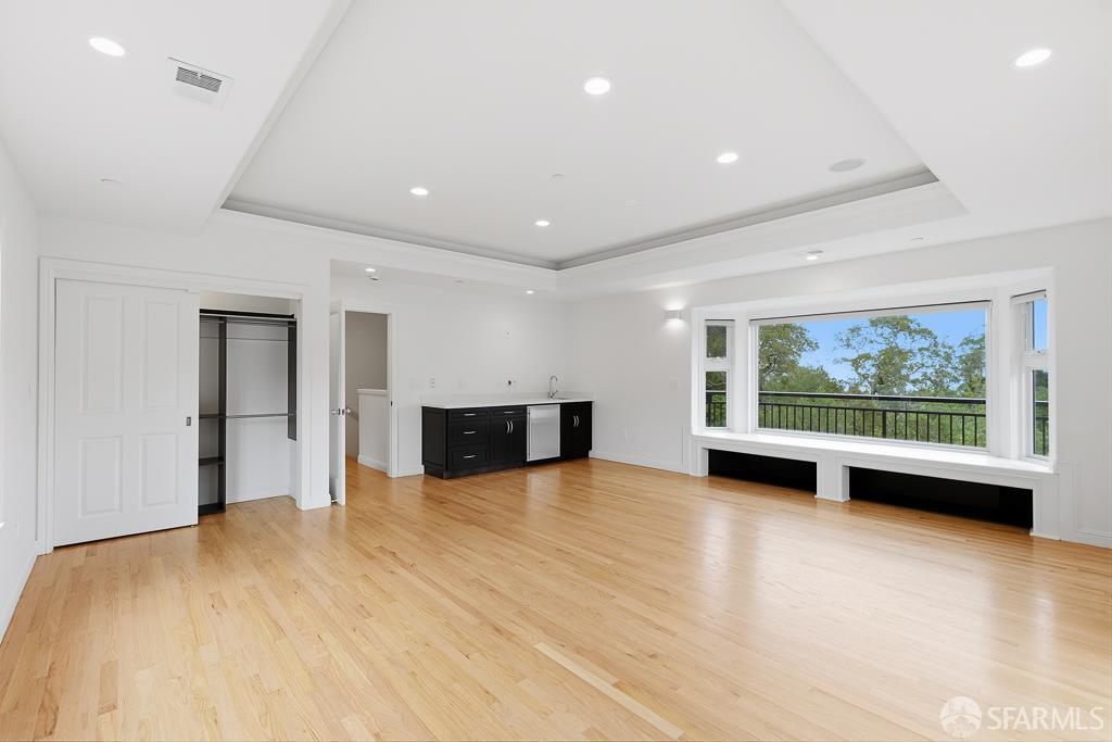 Detail Gallery Image 66 of 92 For 760 Chateau Dr, Hillsborough,  CA 94010 - 6 Beds | 8 Baths