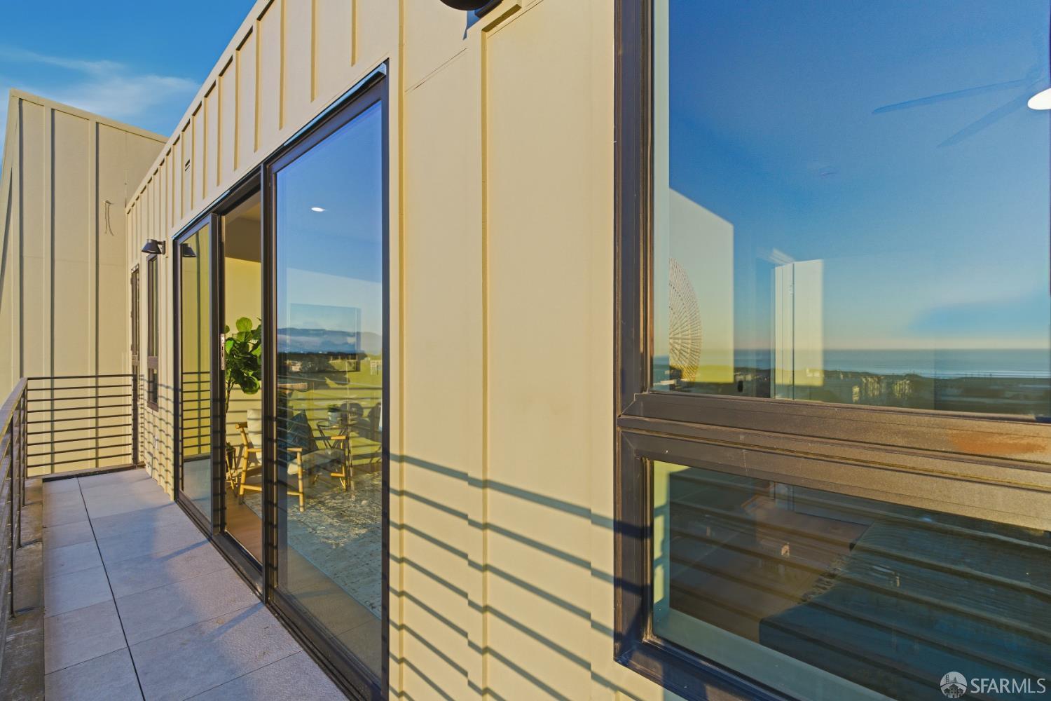 Detail Gallery Image 39 of 53 For 3945 Judah St #202,  San Francisco,  CA 94122 - 2 Beds | 2 Baths