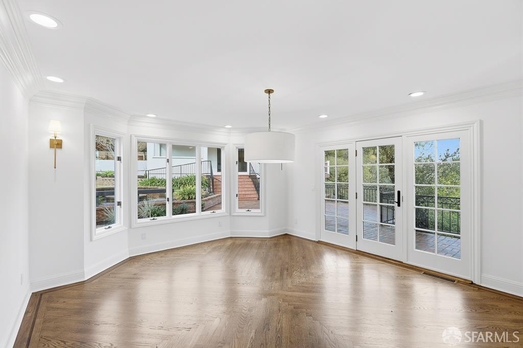 Detail Gallery Image 54 of 92 For 760 Chateau Dr, Hillsborough,  CA 94010 - 6 Beds | 8 Baths