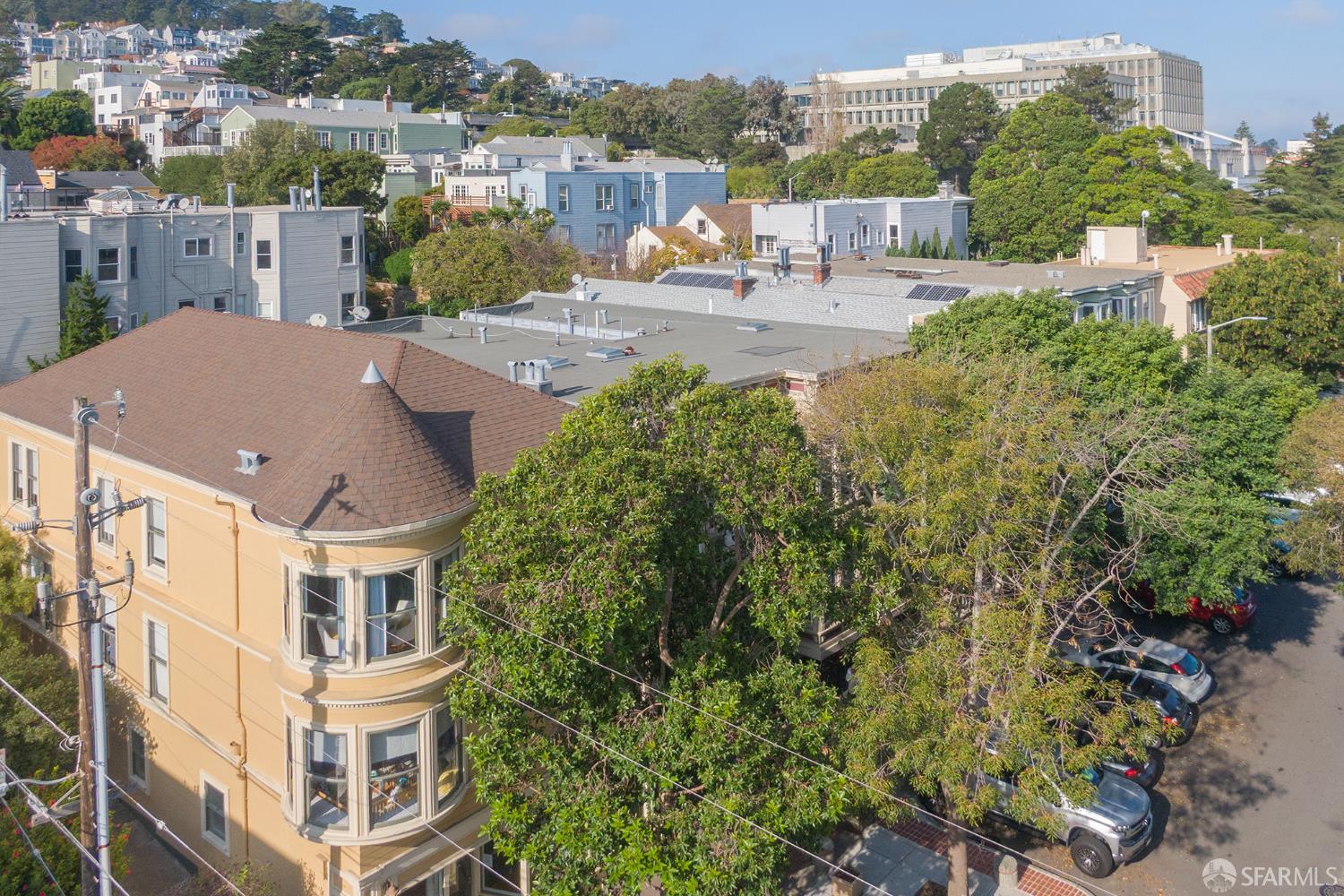 Detail Gallery Image 26 of 29 For 136 Noe St, San Francisco,  CA 94114 - – Beds | – Baths