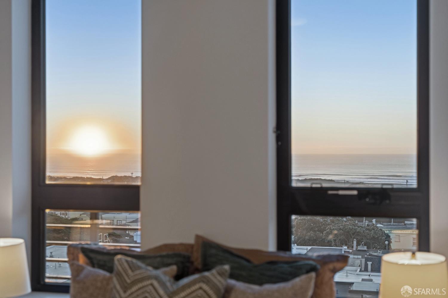 Detail Gallery Image 23 of 39 For 3945 Judah St #303,  San Francisco,  CA 94122 - 1 Beds | 1 Baths